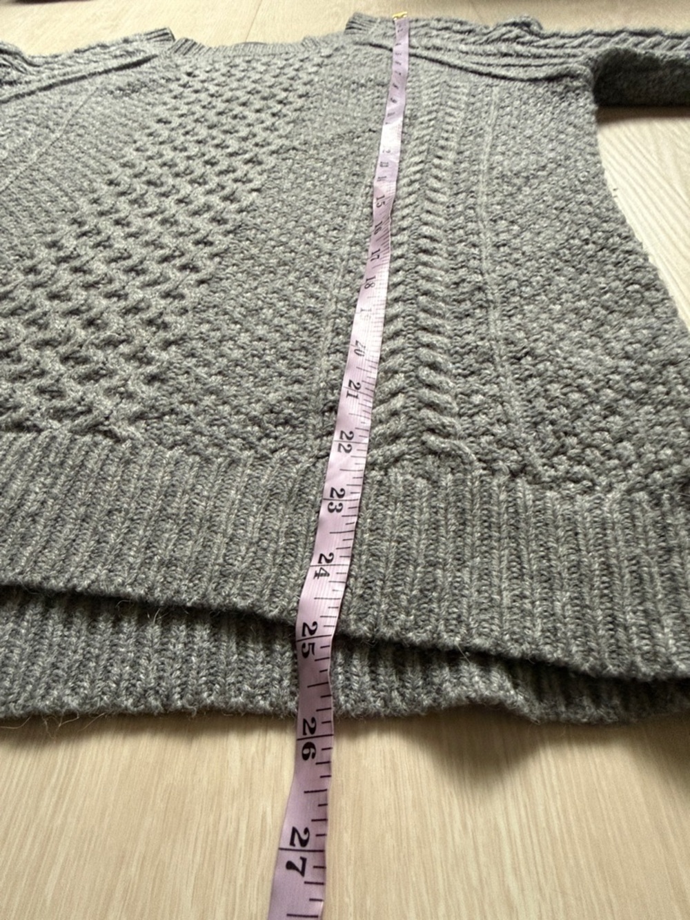 Vince Gray Cable-Knit Wool Alpaca Camel Blend Turtleneck Sweater - Picture 6 of 11
